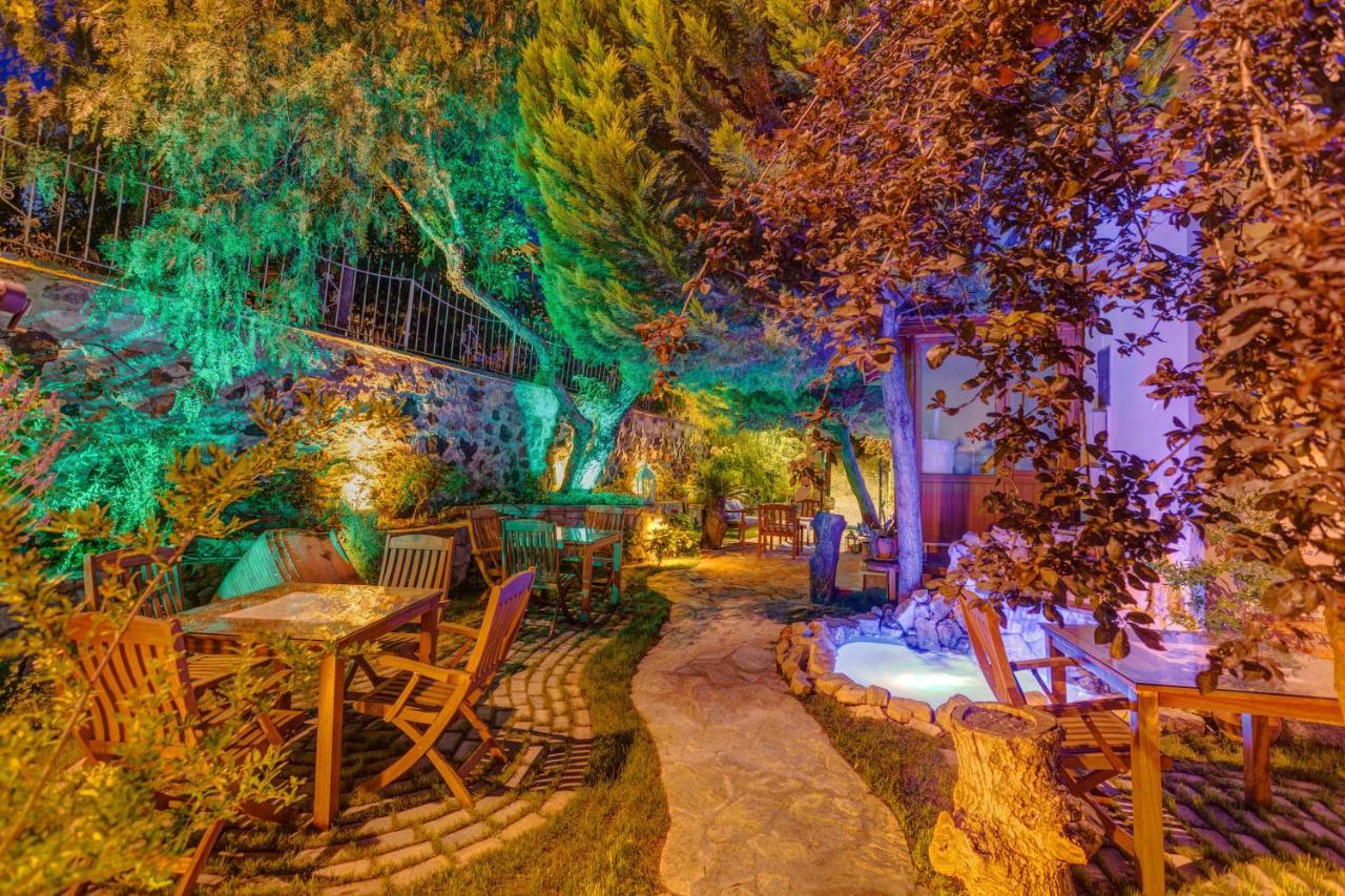Cunda Esen Hotel Ayvalı Extérieur photo